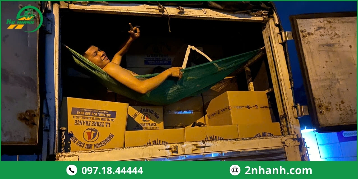 Địa điểm tập kết và giao nhận hàng tại TP.HCM và Cà Mau