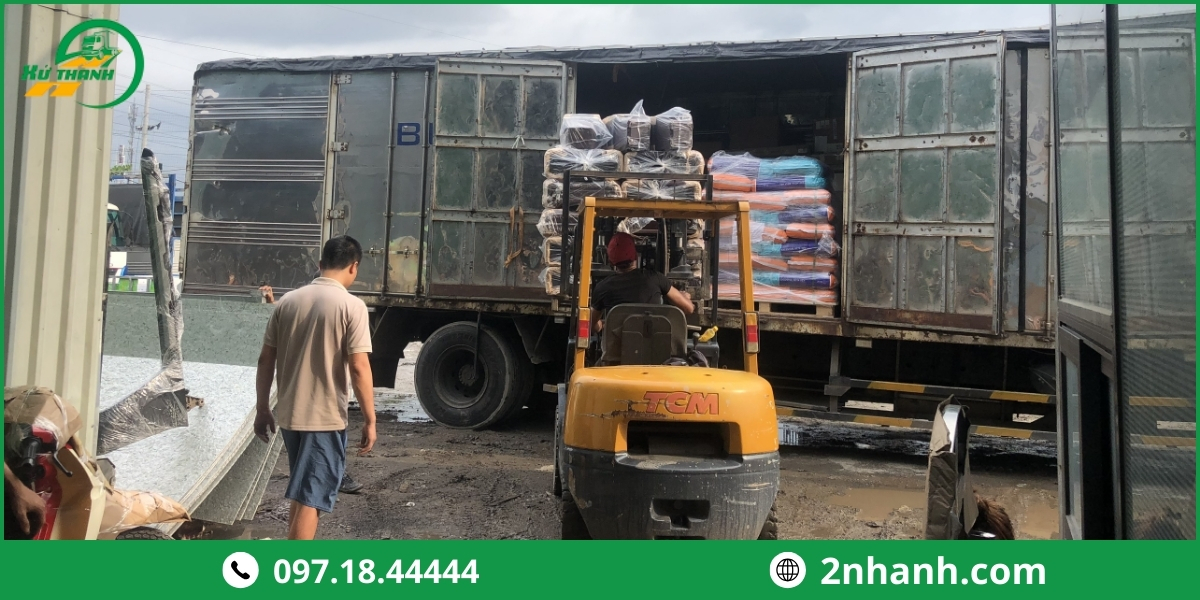 Lịch trình xe chạy và thời gian giao nhận Ninh Bình tại 2nhanh